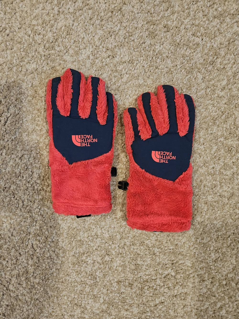 The North Face Hot Pink and Black Fleece Children's Gloves